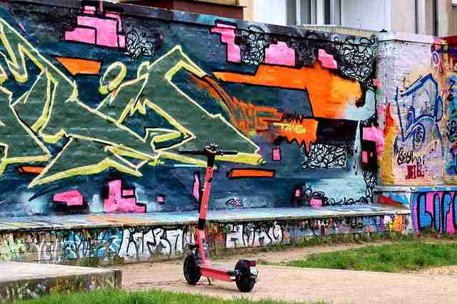 好色先生TV专题策划揭晓｜氛围组镜头记录引发情绪共鸣