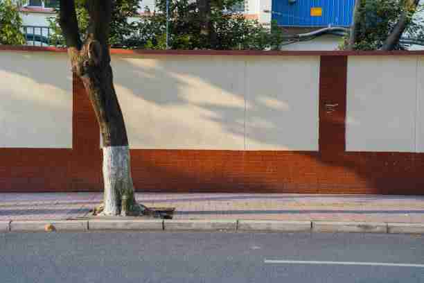 鉴黄师免费观看人工协同AI系统｜平台舆情应对方式引导审核流程